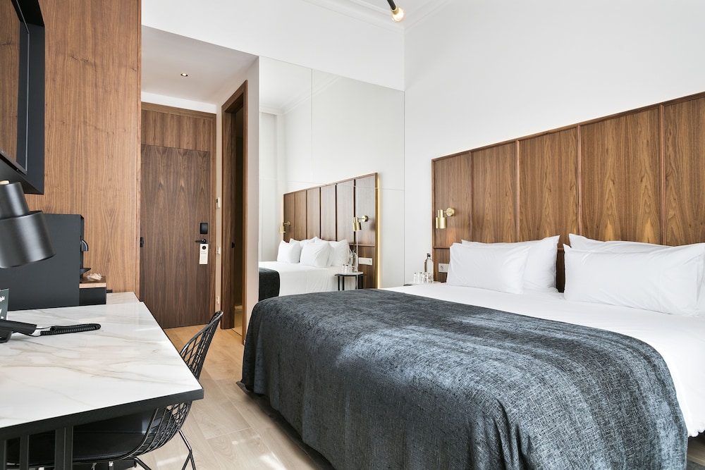 Standard Double Room (Single Use) Standard Double Room (Single Use)