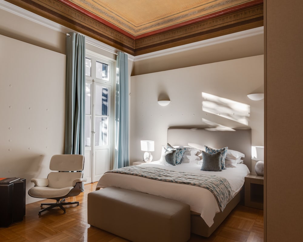 Standard Suite, Balcony - Photo 5