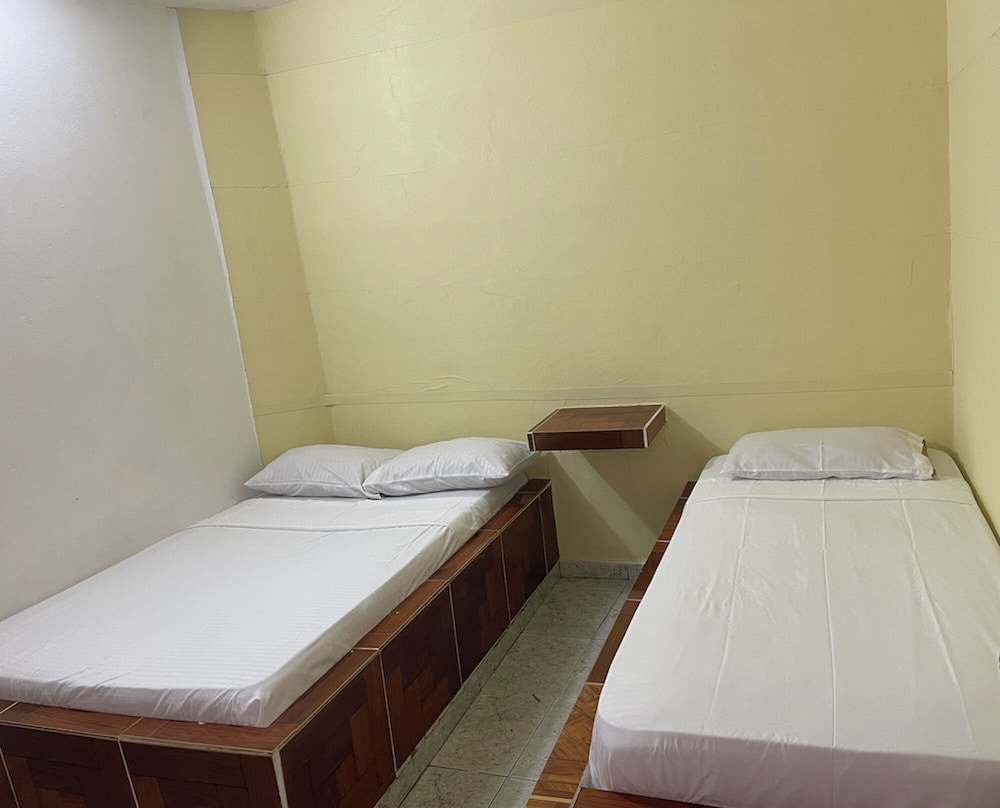 Basic Triple Room