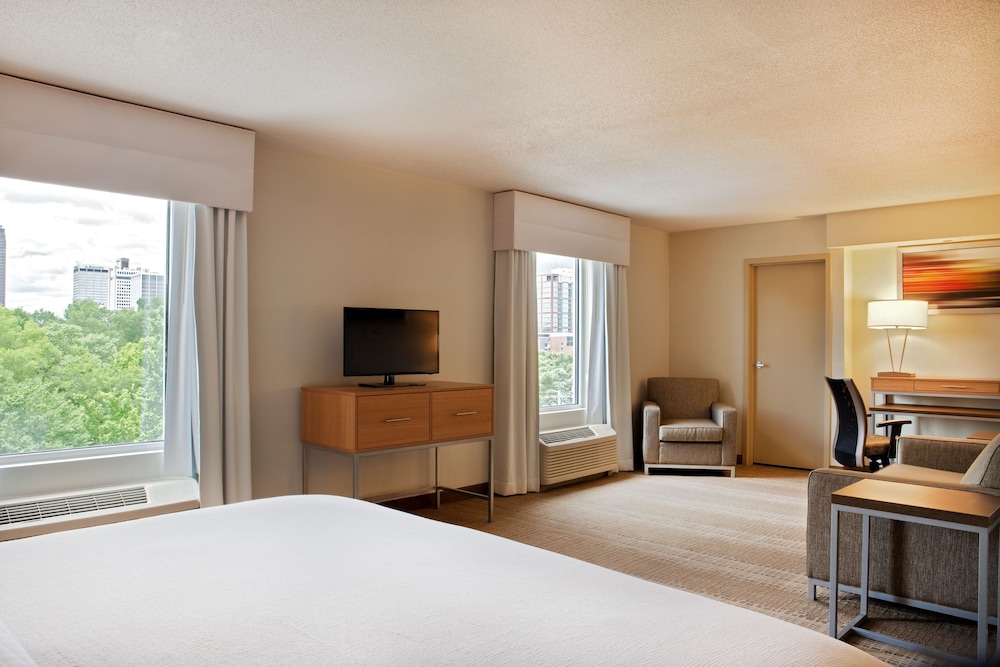 Suite, 2 Queen Beds - Photo 3