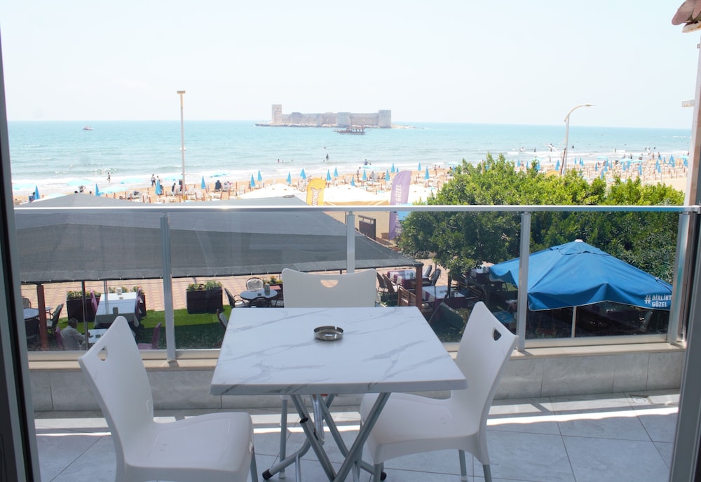 Junior Suite, 2 Bedrooms, Beach View