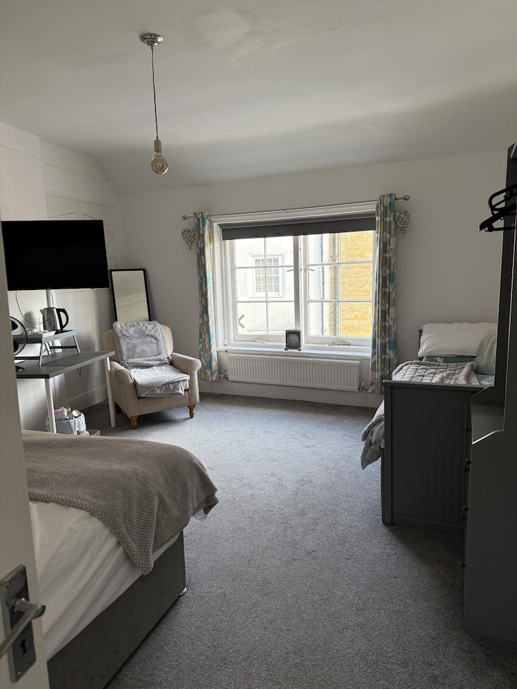 Classic Triple Room