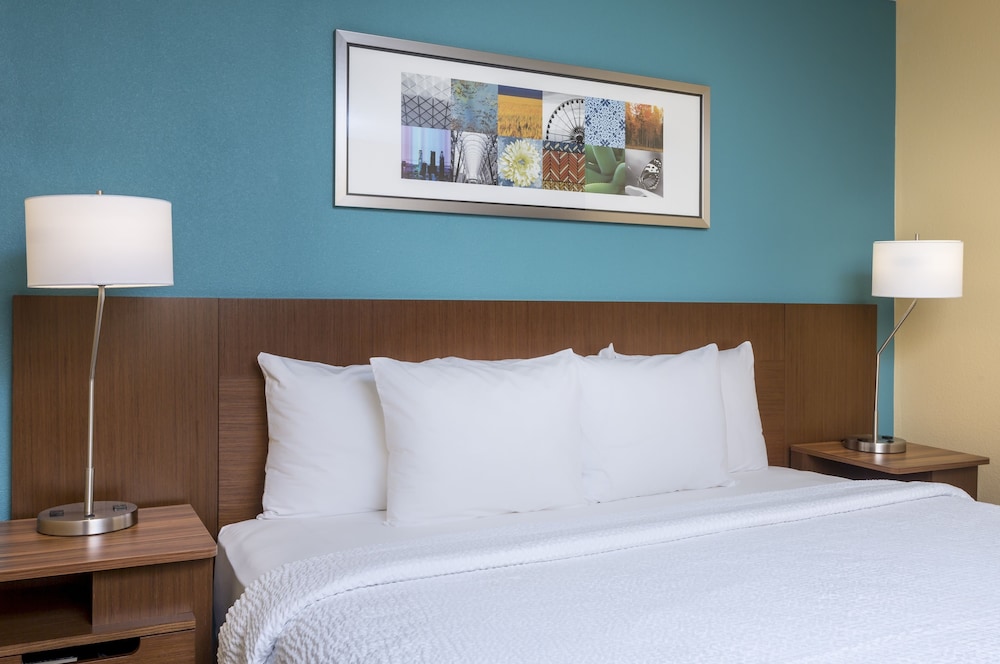 Executive Suite, 1 King Bed with Sofa bed photo 2