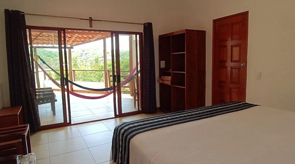Panoramic Double Room, Partial Sea View photo 2