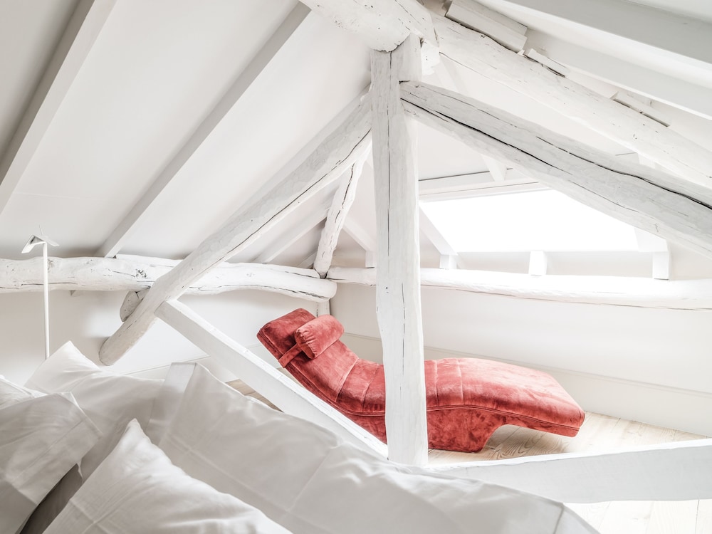 Superior Loft
