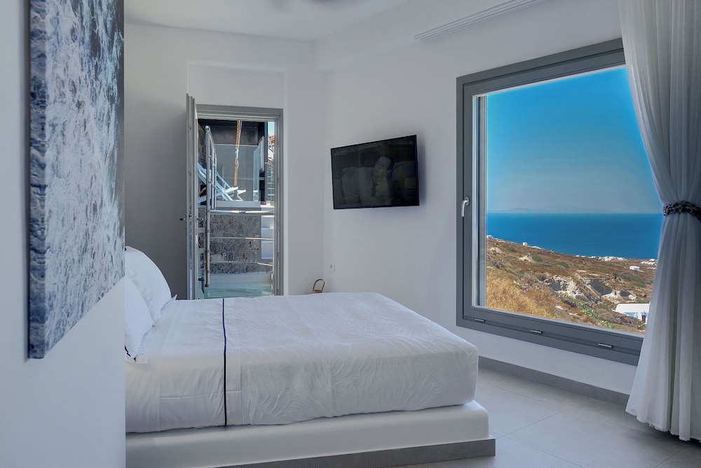 Premium Villa with Outdoor Pool