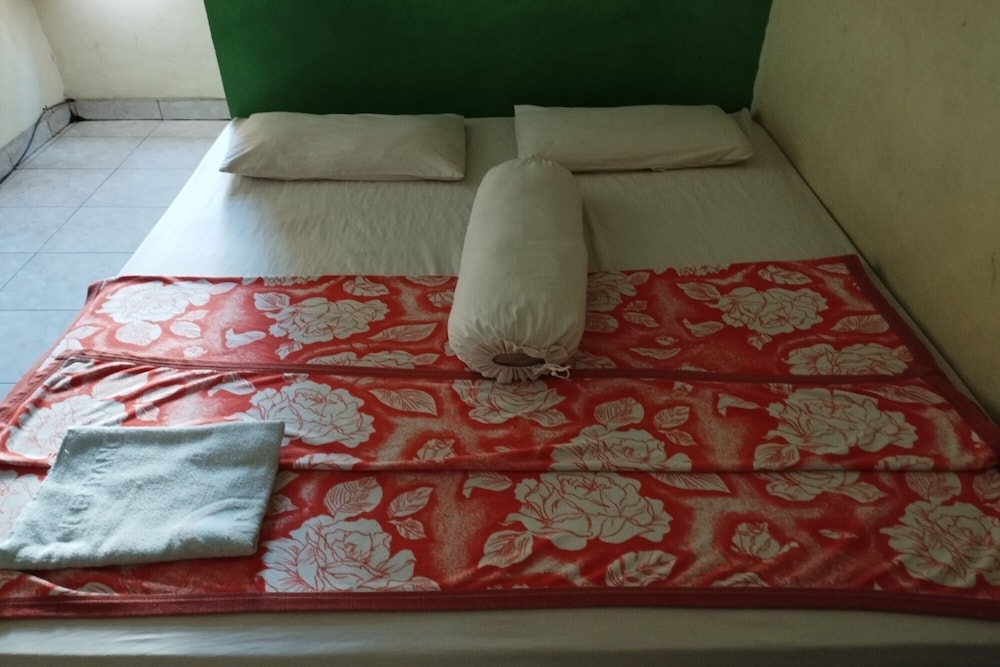 Double Room - Photo 5