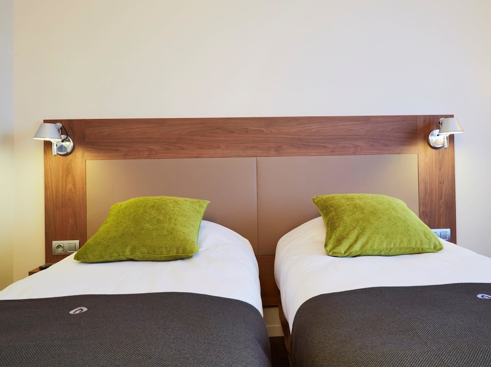 Standard Room, Multiple Beds