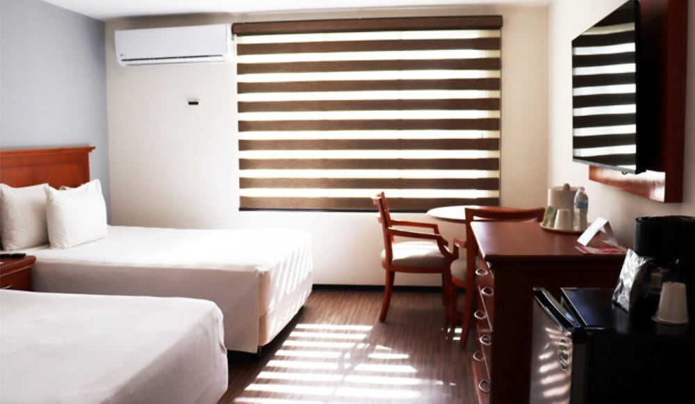 Standard Double Room - Photo 3