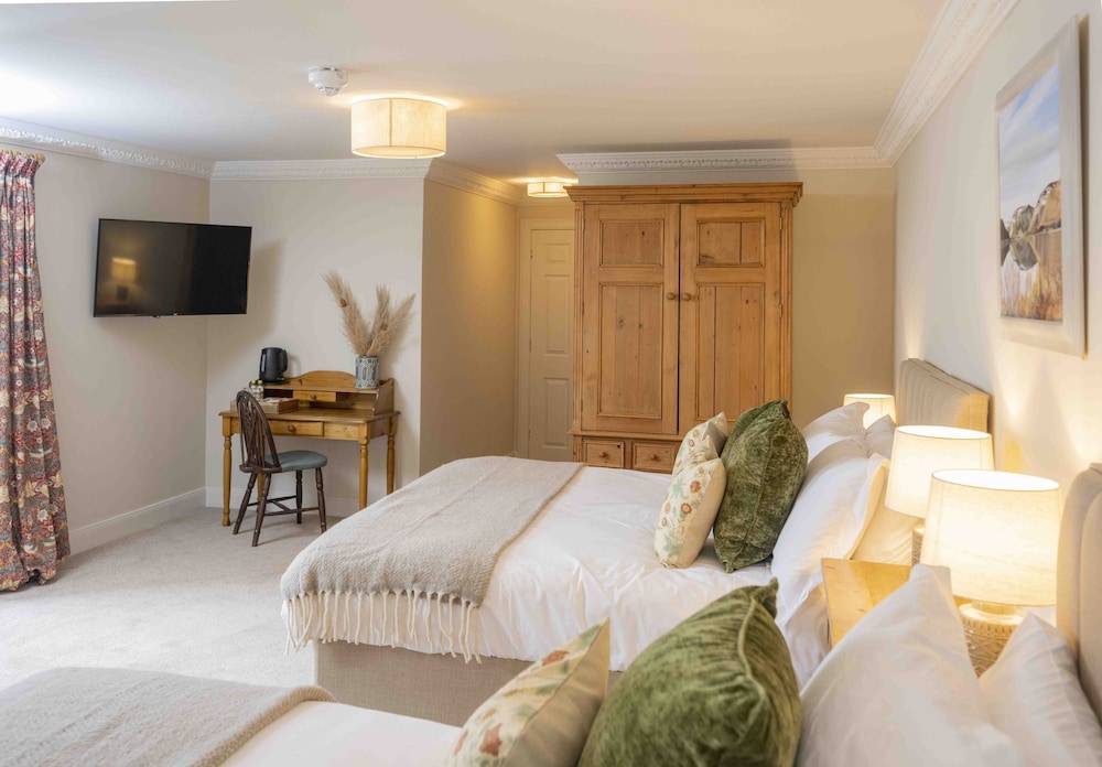 Family Double or Twin Room photo 2