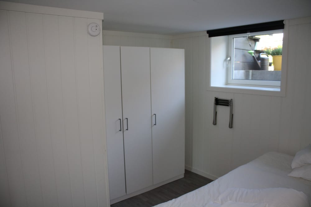 Apartment photo 2