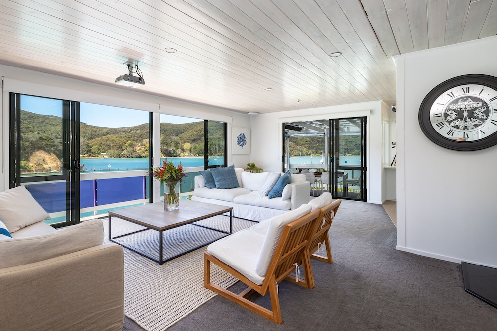 Elite Villa photo 1