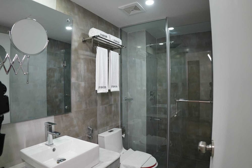 Business Double or Twin Room photo 3