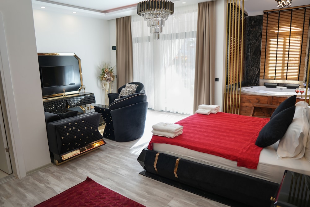 Premium Suite