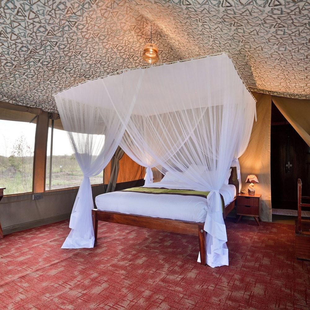 Luxury Double Room Single Use, 1 Bedroom, River View photo 2
