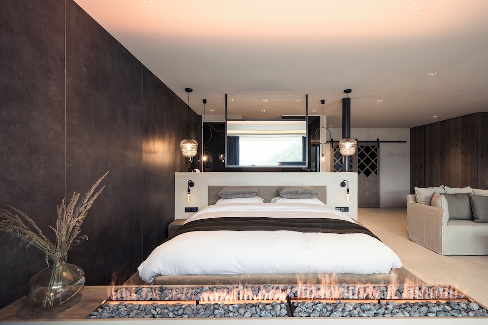 Superior Double Room, Private Pool, Valley View