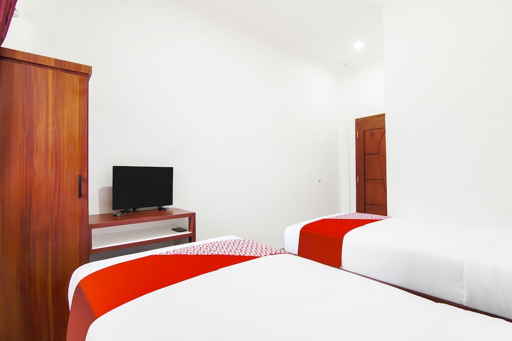 Deluxe Twin Room photo 3