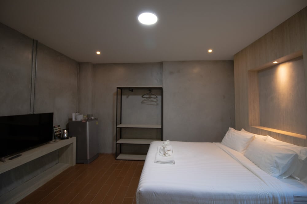 Standard Double Room - Photo 3