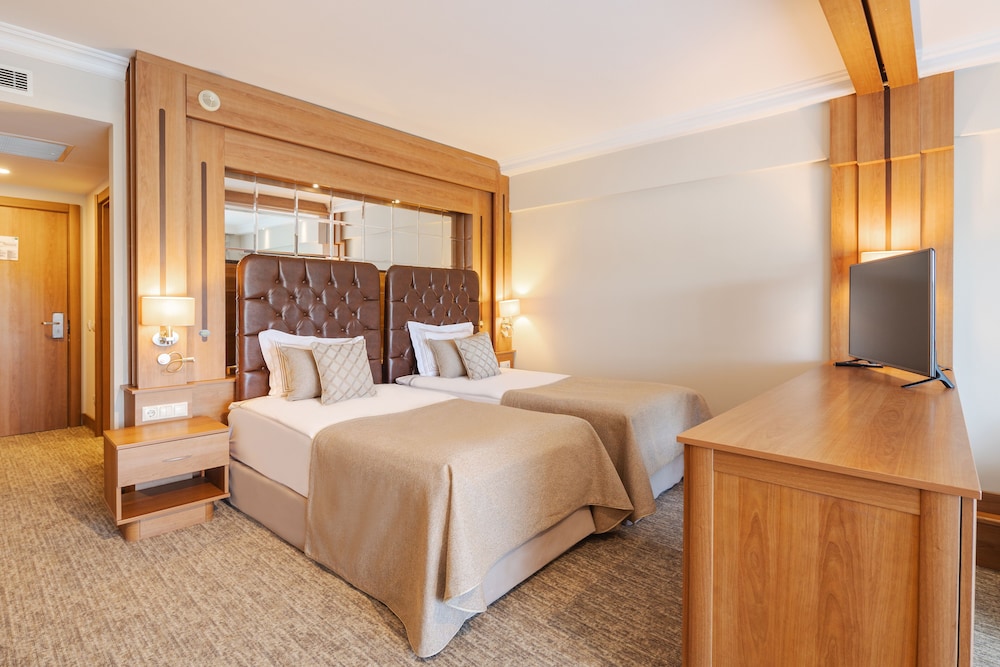 Senior Double Room photo 3