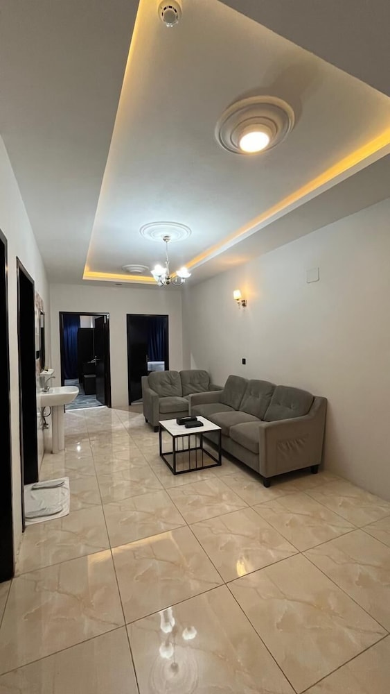 Family Apartment photo 3