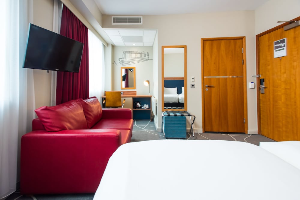 Room, 2 Twin Beds (The Duet) - Photo 4