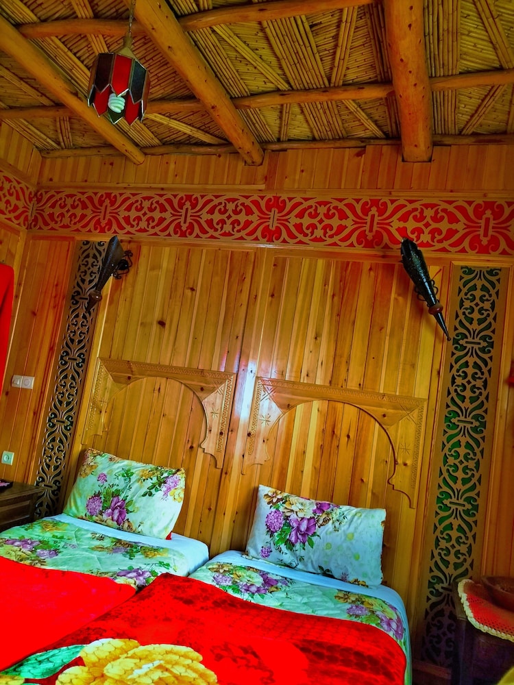 Traditional Suite
