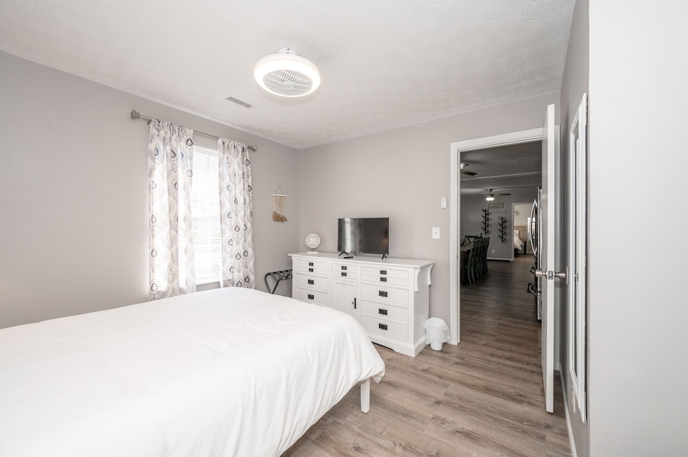 Condo, Multiple Beds, Kitchen, Garden View (Arkstone Retreat 3) photo 3