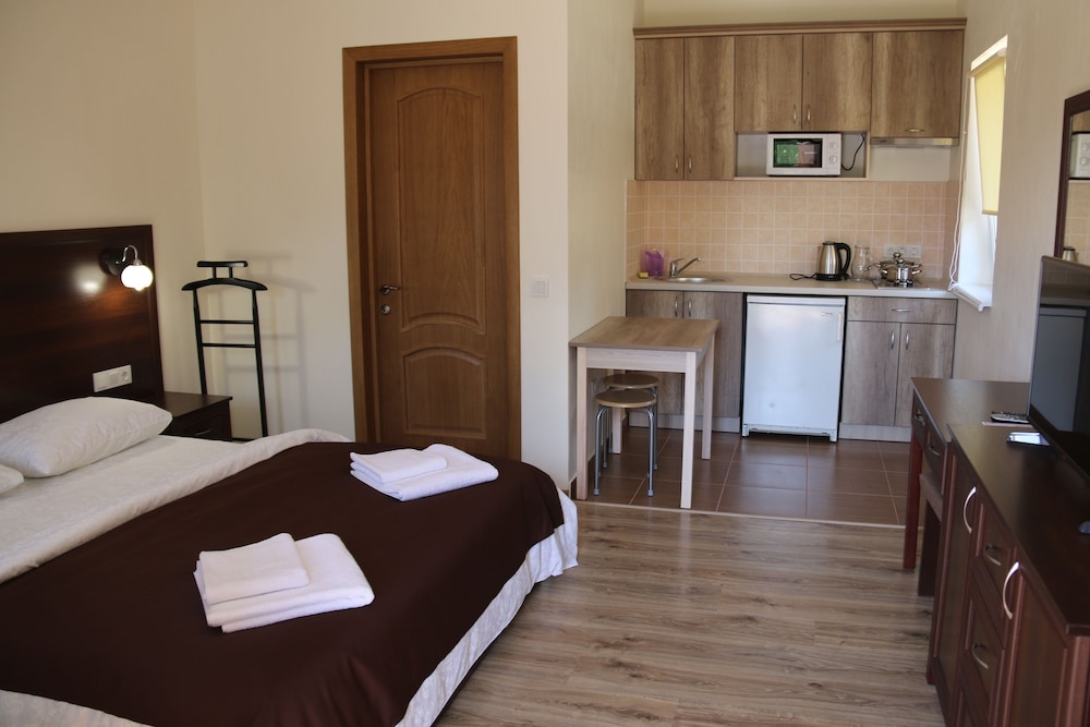 Comfort Apartment (1 room) photo 1