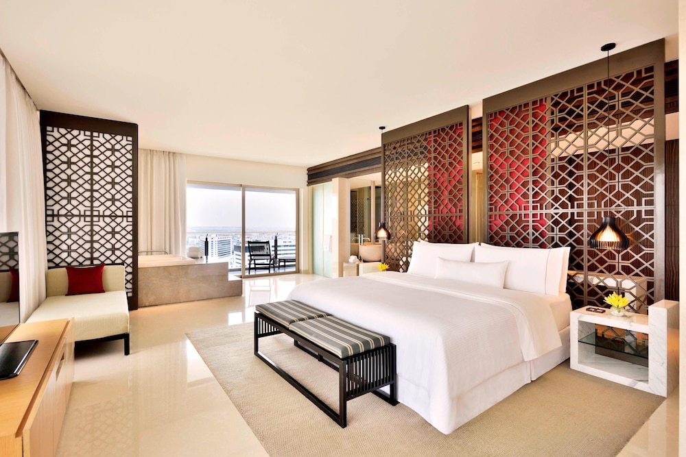 Presidential Suite, 1 King Bed, Balcony photo 1