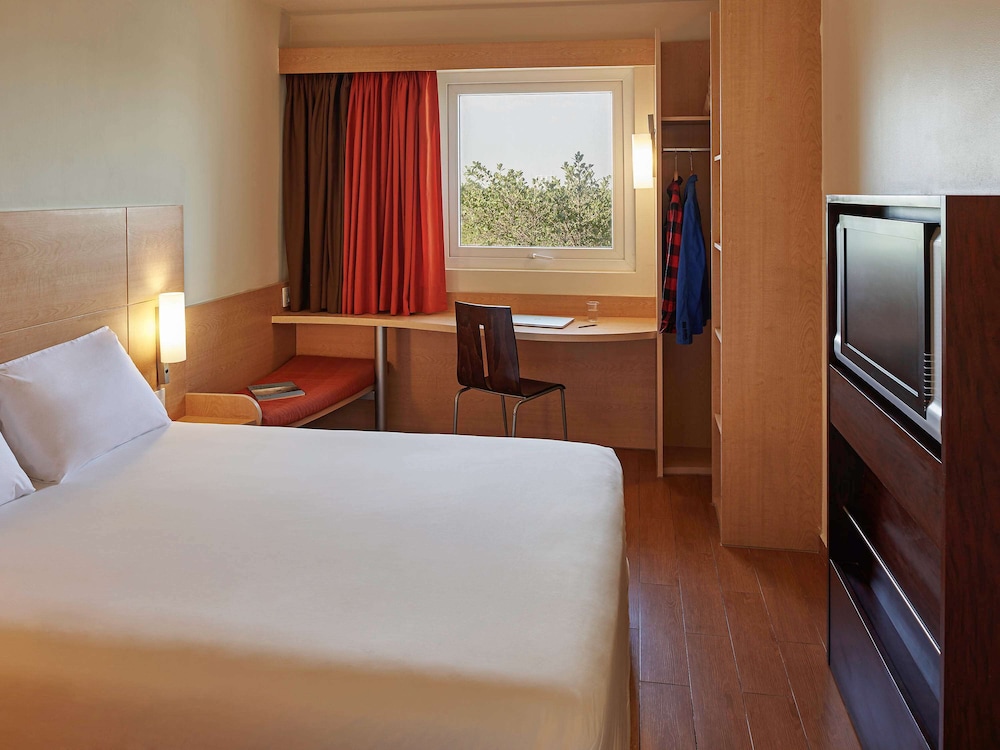 Standard Double Room, 1 Double Bed - Photo 1