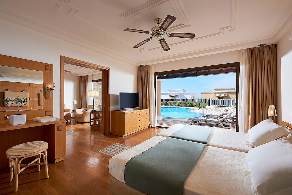 Suite (Ilis - Sharing Pool)