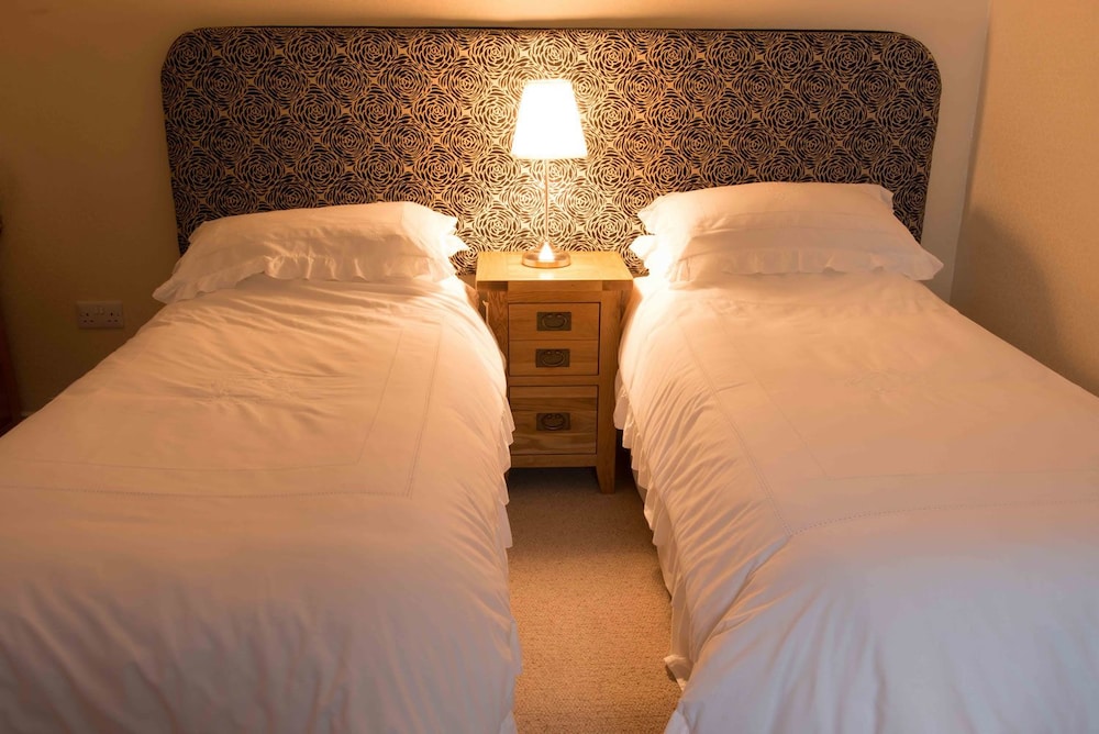 Double Room with Bathroom photo 3