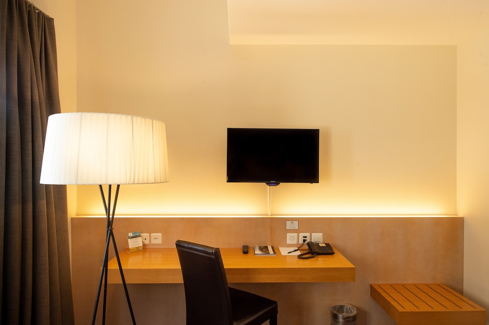 Available room