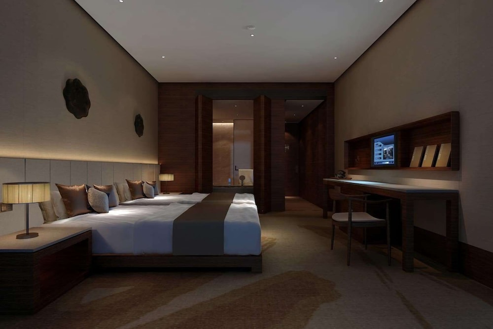 Deluxe Room, Smoking