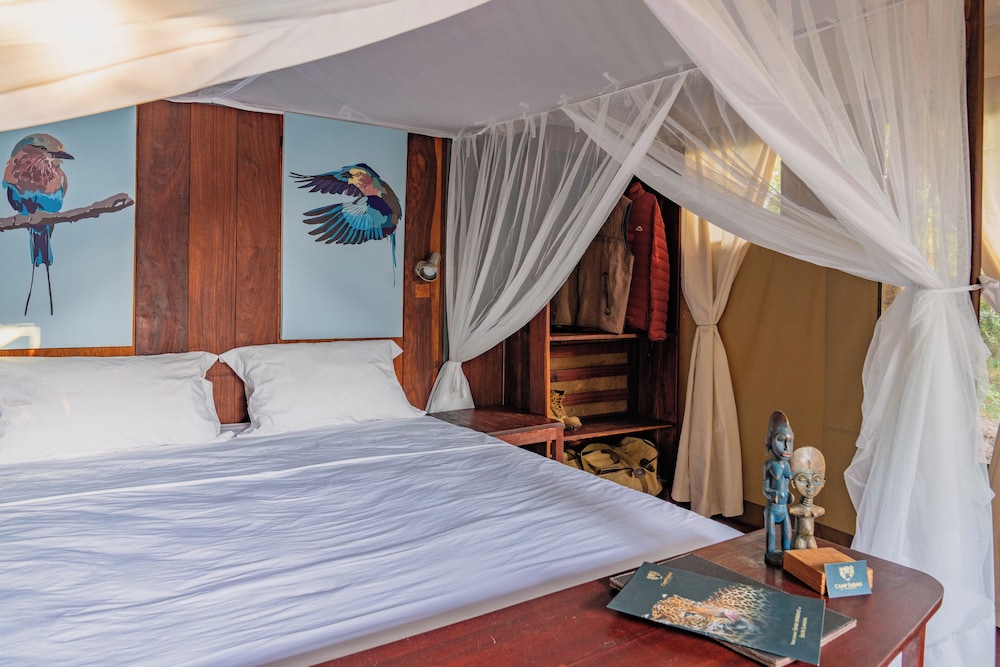 Luxury Double or Twin Room photo 2