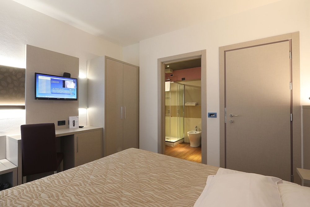 Double Room Single Use photo 2