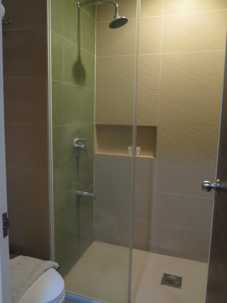 Deluxe Room - Photo 4
