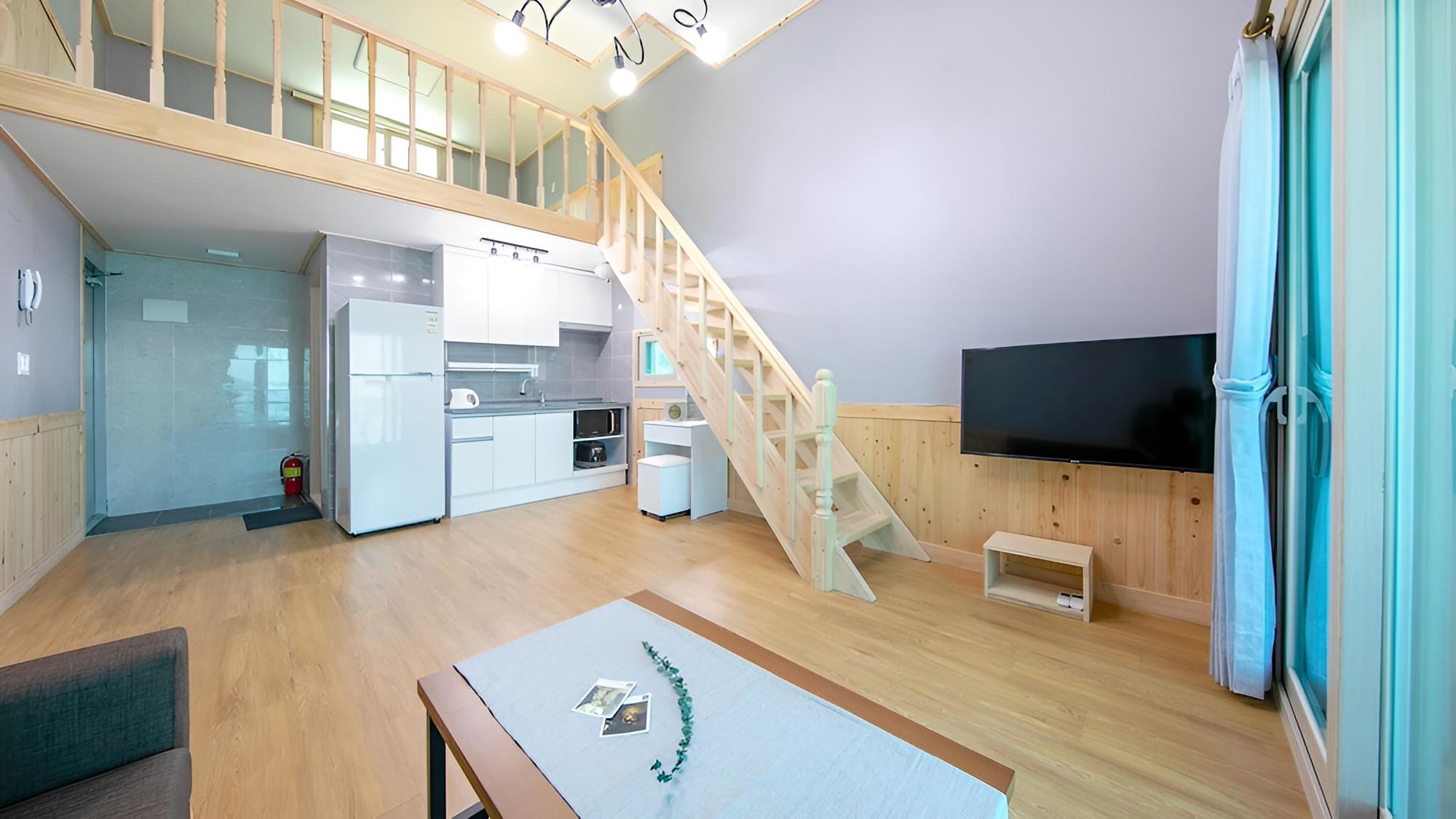 Basic Room, 1 Bedroom (204 ( F2 )) - Photo 5