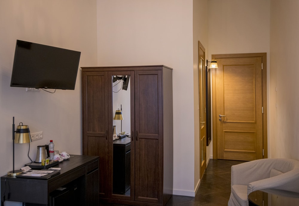 Business Room - Photo 4