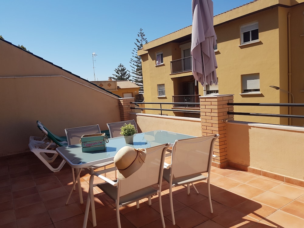 Standard 2 Bedroom Apartment photo 3