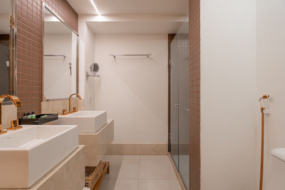 Suite, Sea Facing (Quádruplo) thumbnail 5