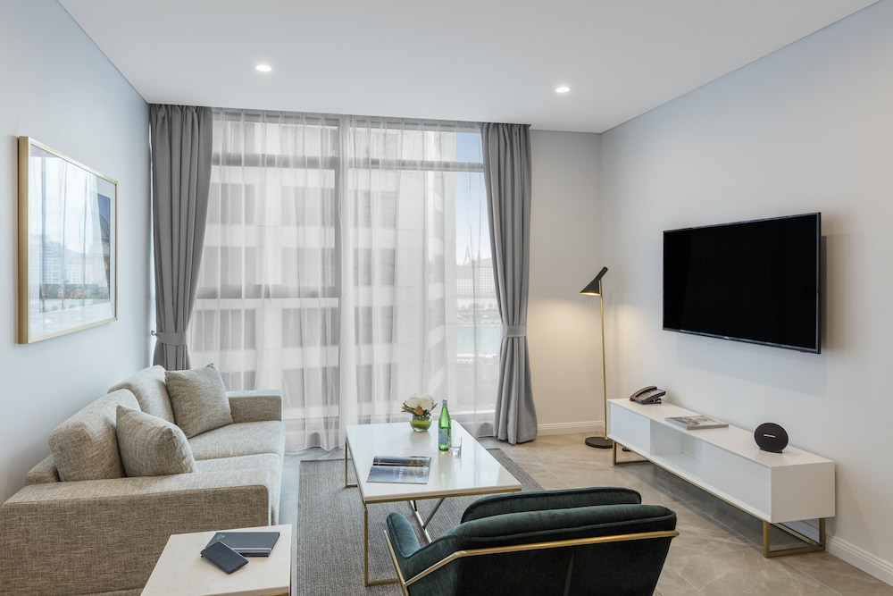 1 Bedroom Suite