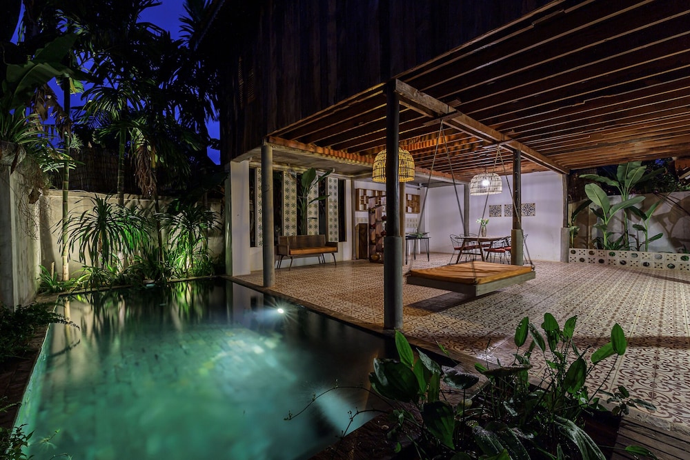 Two-Bedroom Villa with Private Pool - Photo 1