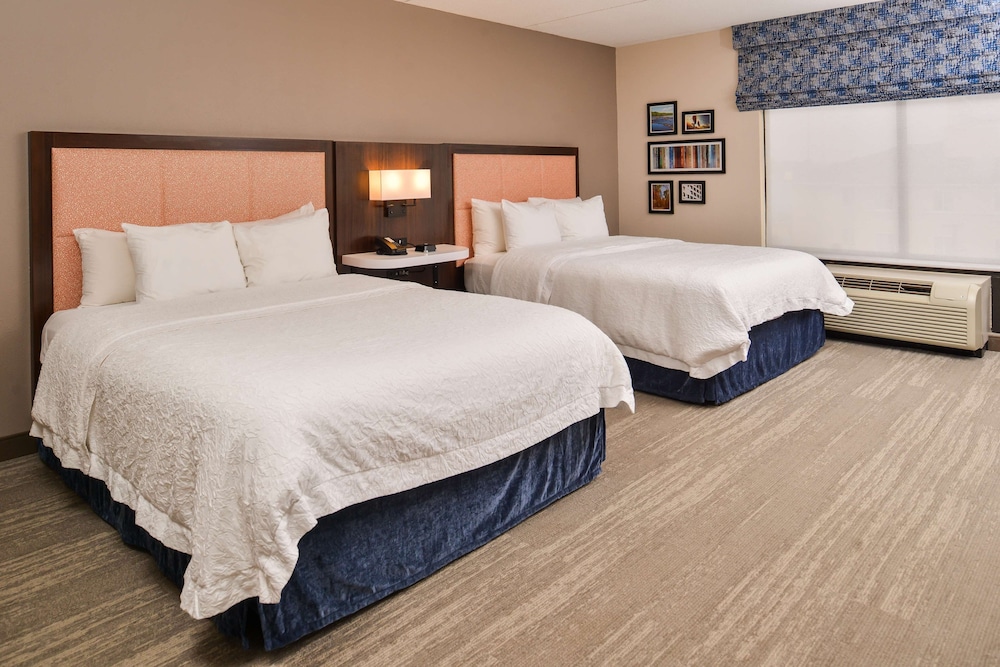 Suite, 2 Queen Beds, Non Smoking