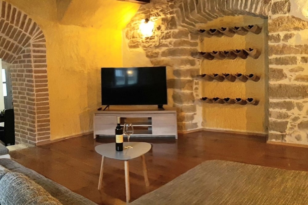 House photo 2