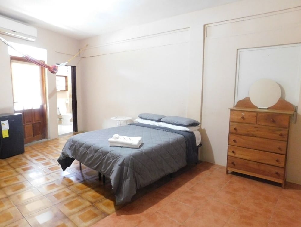 Basic Single Room, 1 Double Bed photo 1