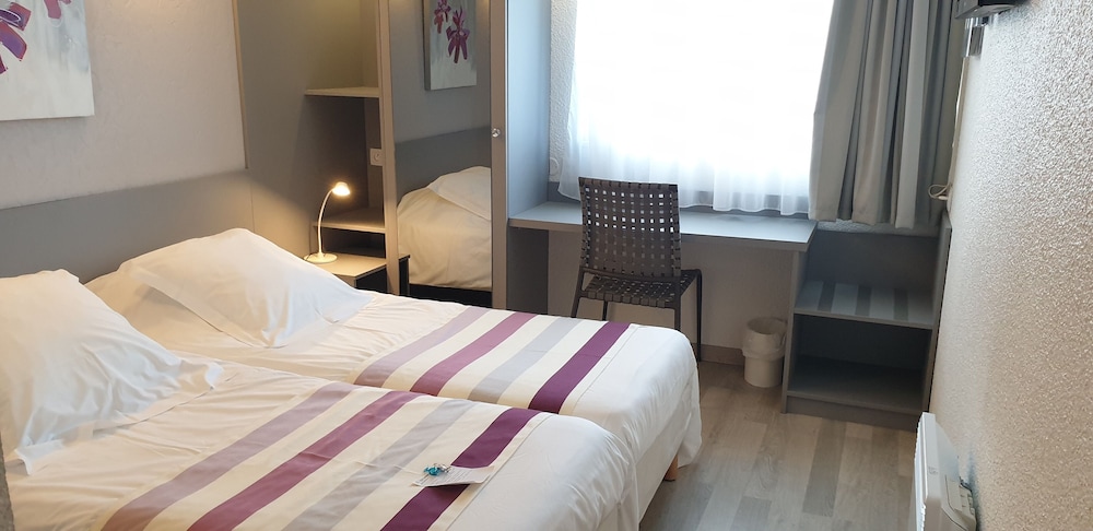 Superior Twin Room - Photo 2