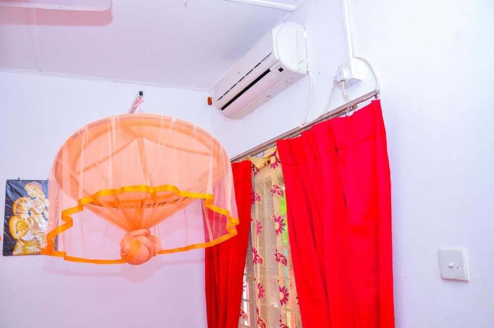 Standard Double Room, Garden View (with AC ) photo 3