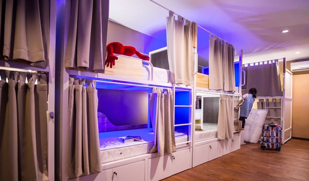 12 Bunk Beds Female Dormitory photo 2