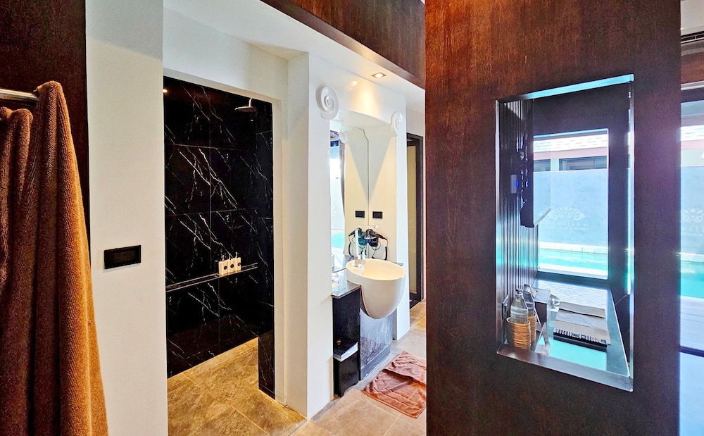 Premier Pool Villa - Photo 7